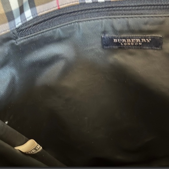 Burberry Tote Bag - Picture 7 of 9